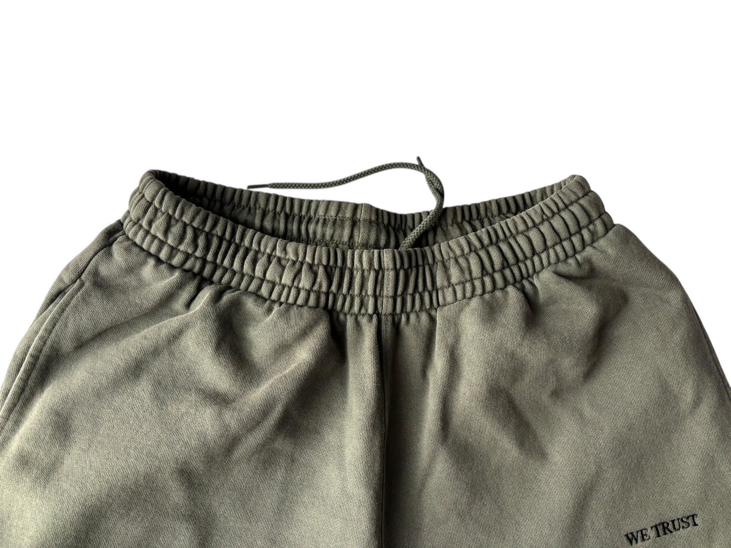 WT.01 — The Baggy Sweatpants (Ritual I)